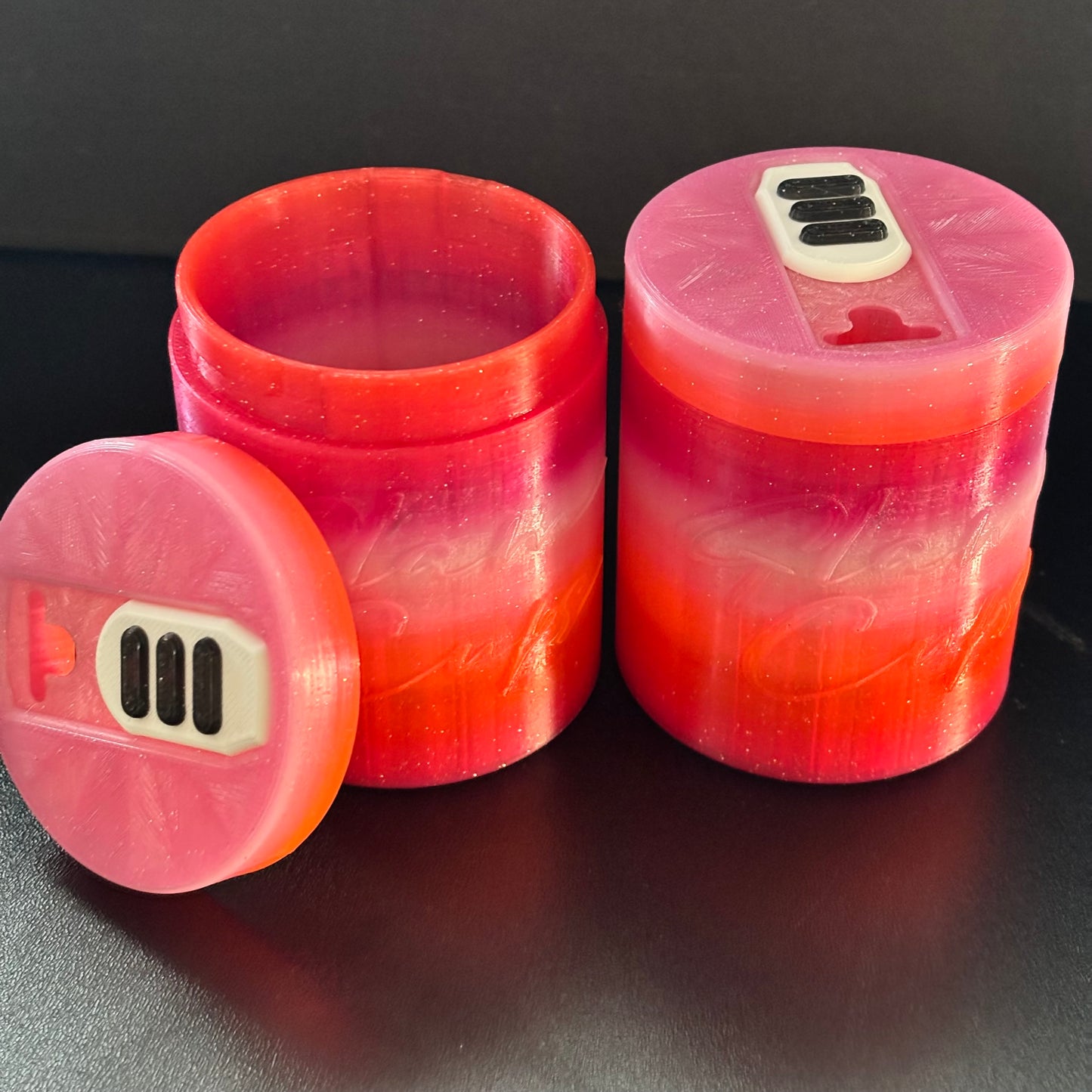 Glammy Drop – Steinchen-Abwurfbehälter mit Schraubdeckel