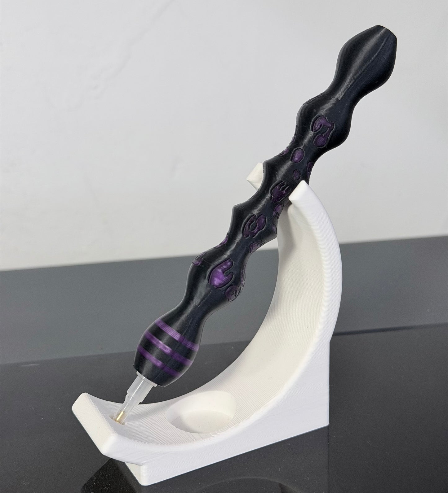 Glammy Pen Leo Edition
